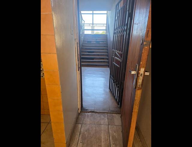 1 BEDROOM APARTMENT FOR SALE IN ARCADIA